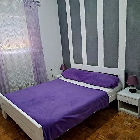 Apartment Vujcic Donji Okrug  Extérieur photo