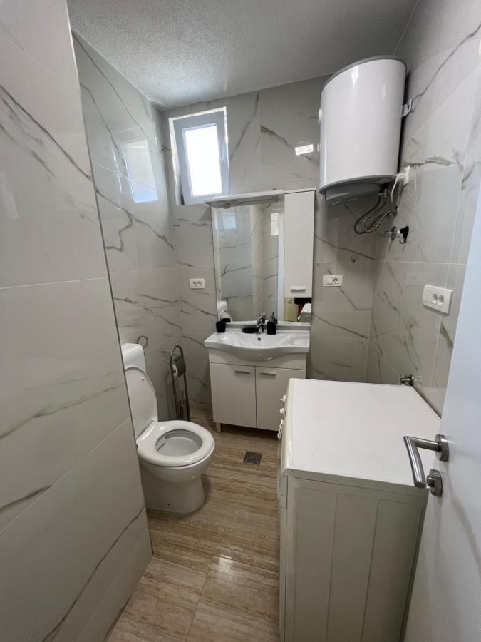 Apartment Vujcic Donji Okrug  Extérieur photo