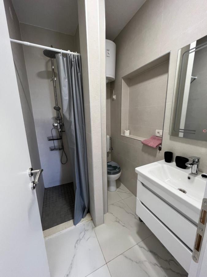 Apartment Vujcic Donji Okrug  Extérieur photo